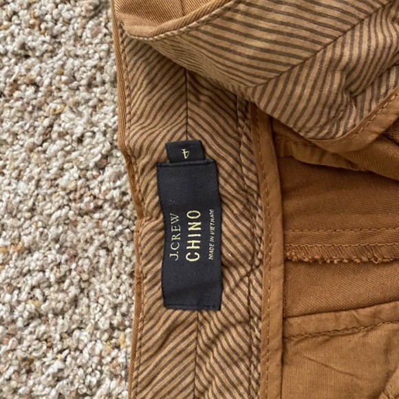 NWOT J. Crew chino shorts, 3 inch inseam, size 4 - Picture 2 of 3